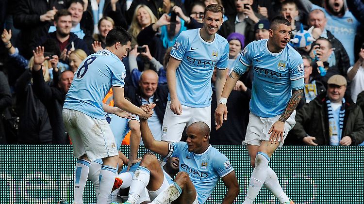 Hier feiert der Meister: Manchester City hat es geschafft.