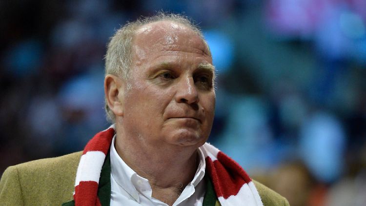 Wer den Steuerbescheid von Uli Hoeneß an den "Stern" weitergegeben hat, ist nicht zu ermitteln. Tausende Behördenmitarbeiter kommen theoretisch als Täter infrage.