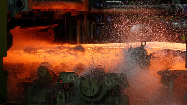Stahlkocher zurück auf Kurs? Analysten rechnen bei ThyssenKrupp wieder mit einem Quartalsgewinn.