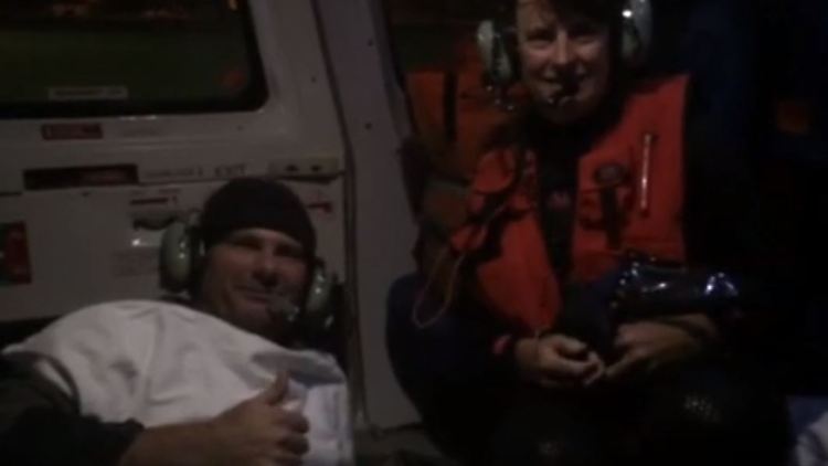 Todd Vercoe nach seiner Rettung. (Screenshot Northland Emergency Services Trust)
