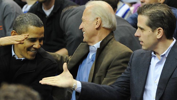 Biden junior (r.) in hochrangiger Gesellschaft: US-Präsident Barack Obama und sein Vize Joe Biden.