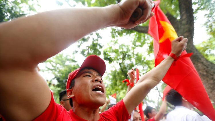 Tausende Vietnamesen gehen seit Tagen auf die Straße, um gegen den Nachbarn China zu protestieren.