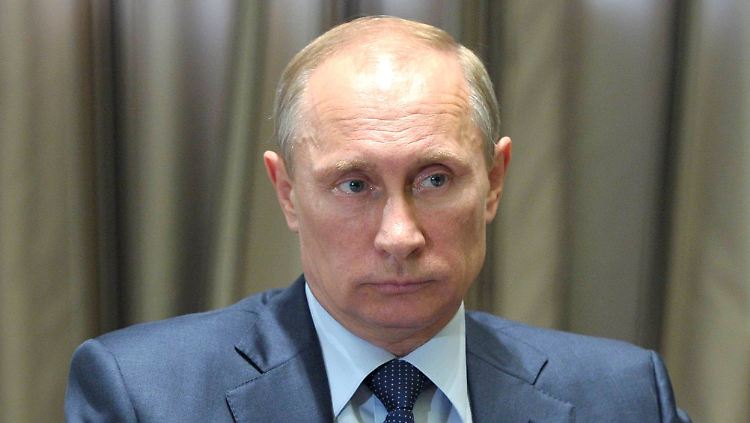 "Putins Aussage, er habe kein Interesse daran, die Ukraine als souveränen Staat auseinanderzubrechen, und sein Handeln stehen im Widerspruch zueinander", sagt Niels Annen.
