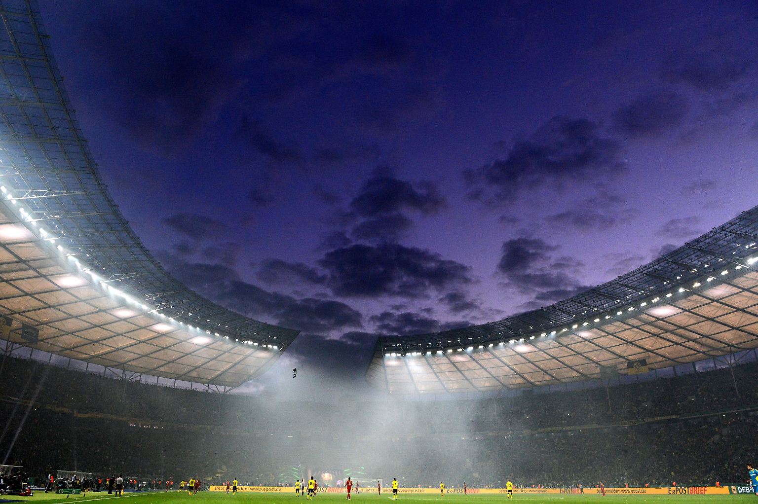 Am 17. Mai 2014 treffen die beiden erfolgreichsten deutschen Mannschaften der letzten fünf Jahre aufeinander: Im DFB-Pokalfinale stehen sich der Meister FC Bayern München und Borussia Dortmund gegenüber.