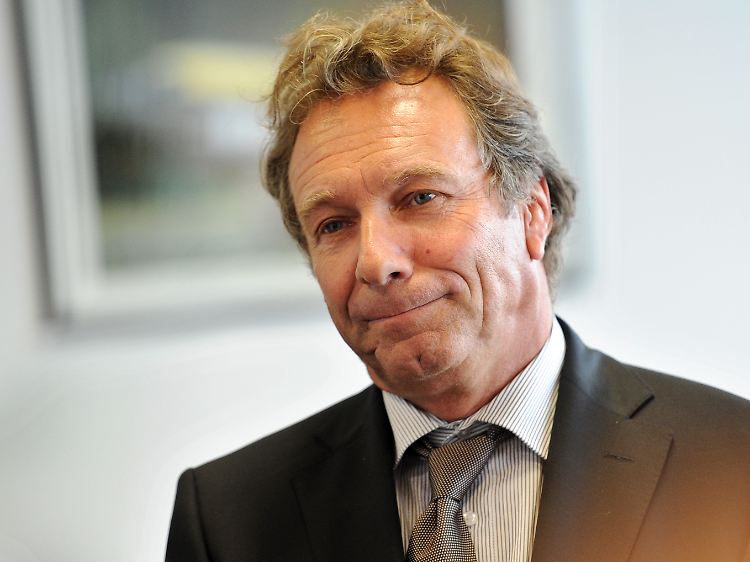Ernst gehört dem Gewerkschaftsflügel der Linken an.