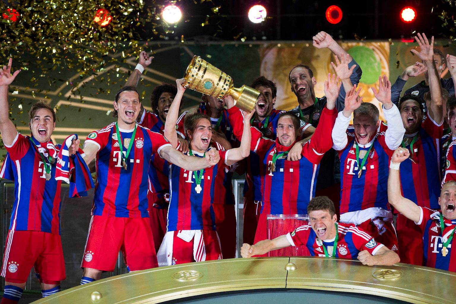 Bayern München wollte ihn unbedingt, den letzten Titel der Saison: ...