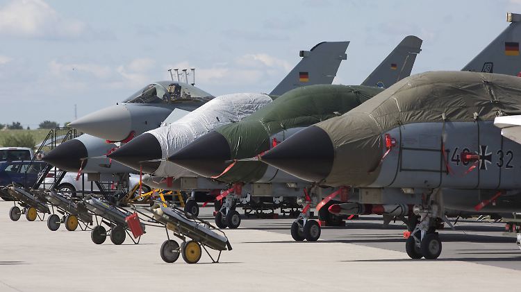 Tornados der Bundeswehr. Die US-Atomwaffen könnten auch mit den deutschen Kampfjets abgeworfen werden.