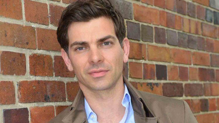 Der neue intrigante Oberarzt bei GZSZ: Dr. Lukas Kant.