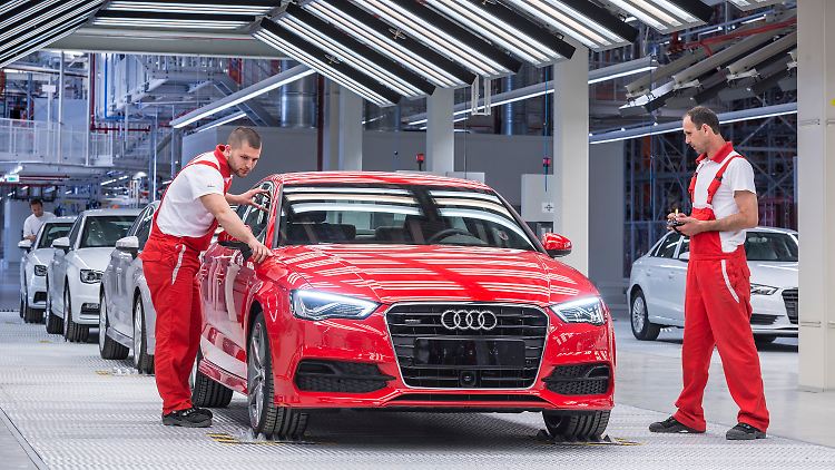 Audi wartet mit neuen Modellen auf.