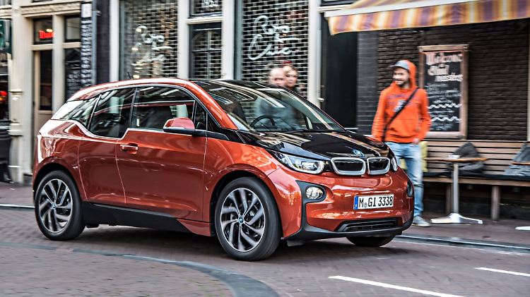 Ein Kaufanreiz könnte den Absatz von Elektroautos beflügeln.