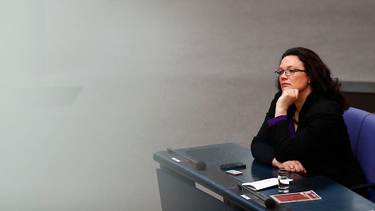 Muss Nahles noch mal ans Gesetz ran? Die CDU sagt "Ja", Teile der SPD und Gewerkschaften sagen "Nein".