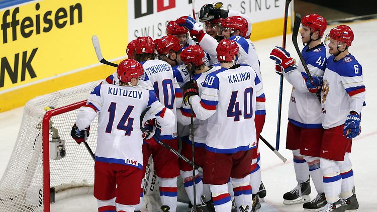 Russland greift nach dem nächsten WM-Titel.