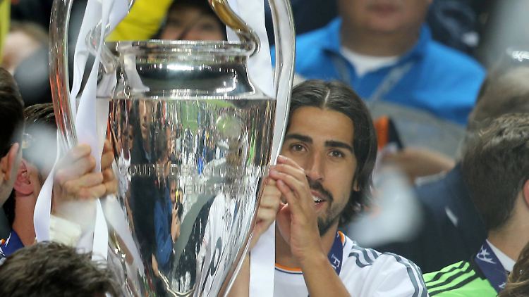 Sami Khedira, mit leuchtendem Blick.