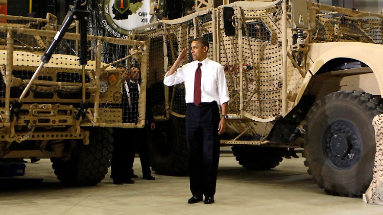 Obama beim Truppenbesuch - hier im Jahr 2012.