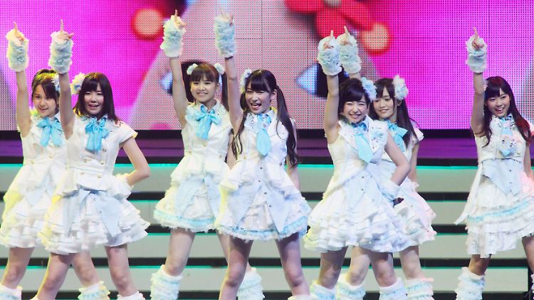 Strenge Vorschriften: Die Mitglieder von AKB48 dürfen keinen festen Freund haben und müssen stets um ihren Verbleib in der Gruppe fürchten. 