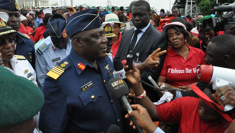 Alex Badeh: Eine gewaltsame Befreiung ist ausgeschlossen.