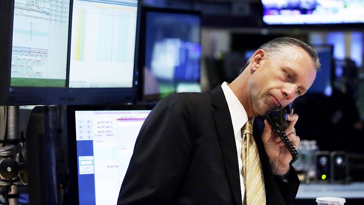 Doch noch leichte Gewinne: Die Wall Street verabschiedet sich positiv ins Wochenende.