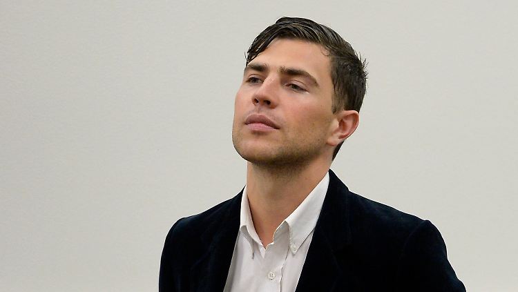 Reporter und Promi-Stalker Vitalii Sediuk darf  den Stars künftig nicht mehr auf Events auflauern.