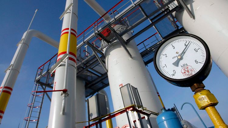 Von diesem Dienstag an hätte Gazprom bei Ausbleiben der Zahlung die Versorgung gedrosselt.