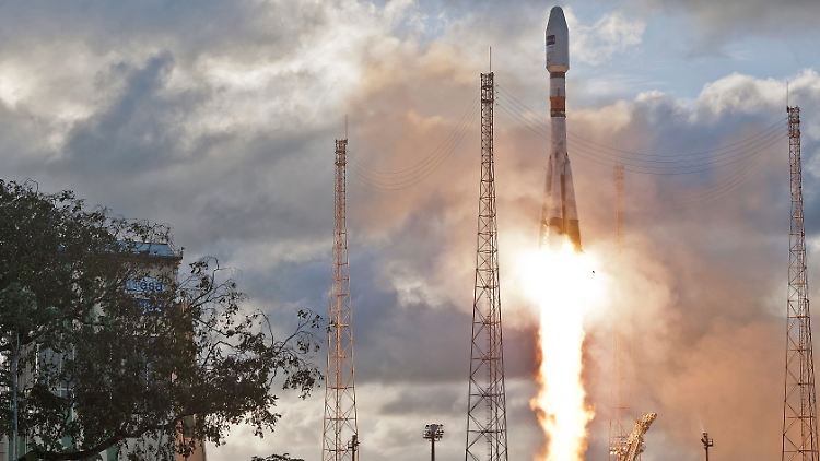 Die O3b-Satelliten wurden mit Sujus-Raketen in die Umlaufbahn befördert.