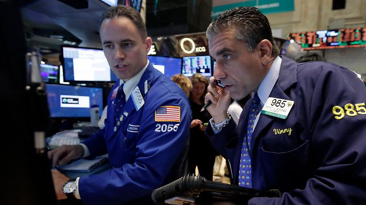 Für kurze Zeit herrscht an der Wall Street Ratlosigkeit.