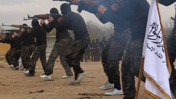 Vorbild und Ziel auch deutscher Ausreisender: islamistische Kämpfer in Syrien.
