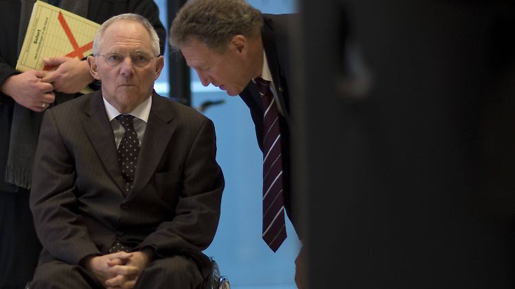Finanzminister Schäuble (l.) und sein Chefhaushälter Barthle.
