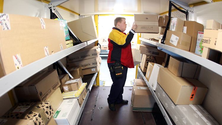 Von Amazon über das Kuchen-Päckchen von Oma bis Zalando: Pakete passen nicht in den Briefschlitz am Hausbriefkasten.