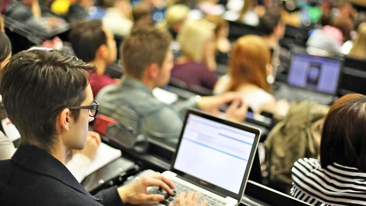 Studenten brauchen oft länger, als es sich die Kultusminister wünschen.