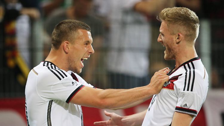 Können kicken: Lukas Podolski und André Schürrle.