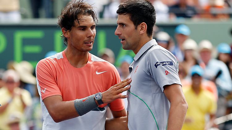 Nadal und Djokovic im März in Miami: Dort gewann der Serbe locker mit 6:3 und 6:3.