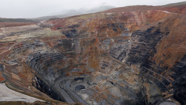 Gähnende Leere: Städte an Bergbaustandorten wie diesem im US-Bundesstaat Nevada sehen sich nach dem Boom in ihrer Existenz bedroht.