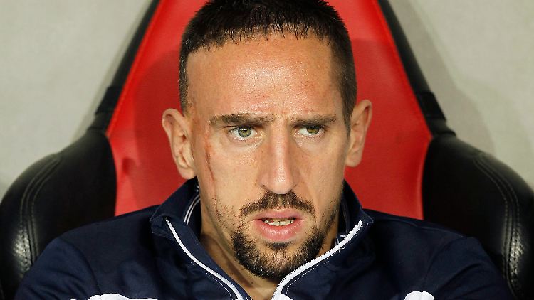 Monsieur Franck Ribéry hatte im August seinen Rücktritt aus der französischen Nationalmannschaft erklärt.