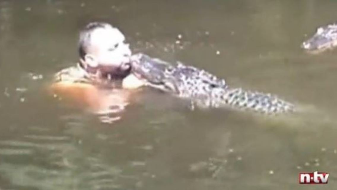 Krokodil Tourguide.JPG