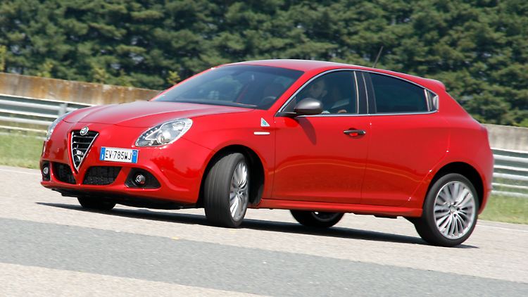 Turbomotor und starke Gene: der Alfa Giulietta Quadrifoglio Verde.