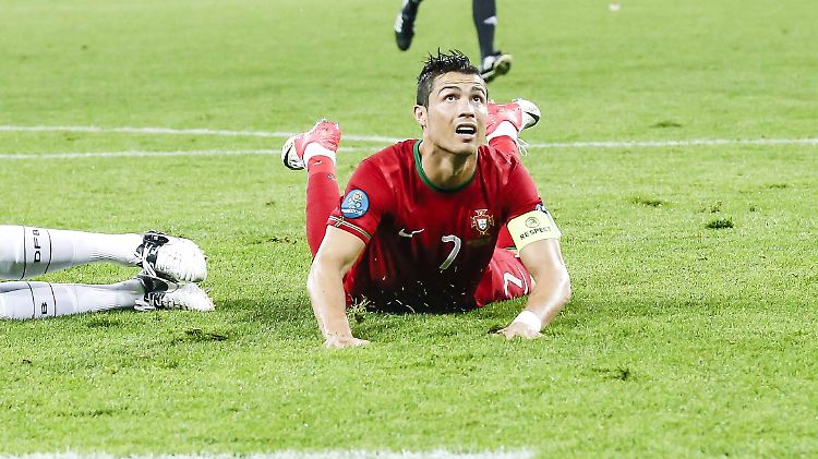 Auch einen Weltklassemann wie Cristiano Ronaldo kann man als Team stoppen, sagt Christian Ziege.