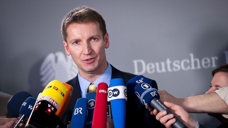 Patrick Sensburg und die anderen Abgeordneten im NSA-Untersuchungsausschuss werden am 3. Juli die ersten Zeugen verhören.