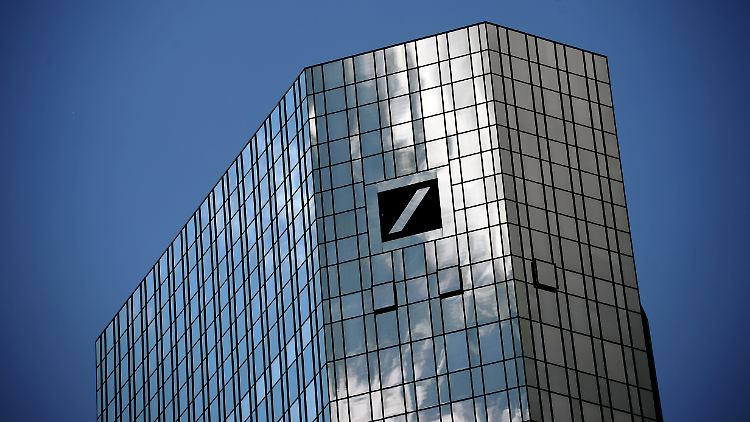 Zahllose Skandale belasten die Beziehungen der Deutschen Bank zu den Aufsehern. Sylvie Matherat soll sie künftig managen.