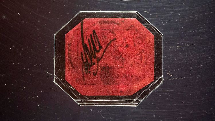 Knapp zehn Millionen Dollar lässt sich ein anonymer Bieter dieses Postwertzeichen kosten - Weltrekord.