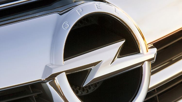 Opel hält an der lebenslangen Garantie fest.