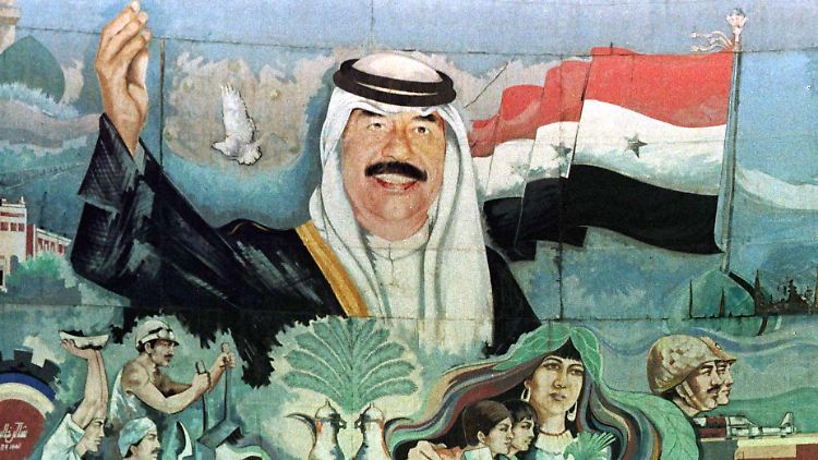 Saddam Hussein herrschte von 1979 bis 2003 über den Irak. Das Bild aus dem Jahr 1998 zeigt ein Wandgemälde in Bagdad.