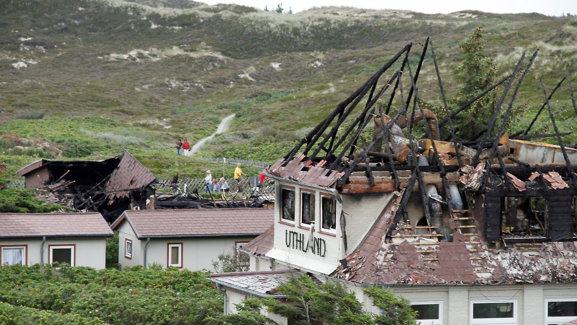 Vom Feuer zerstörtes Schulungszentrum.