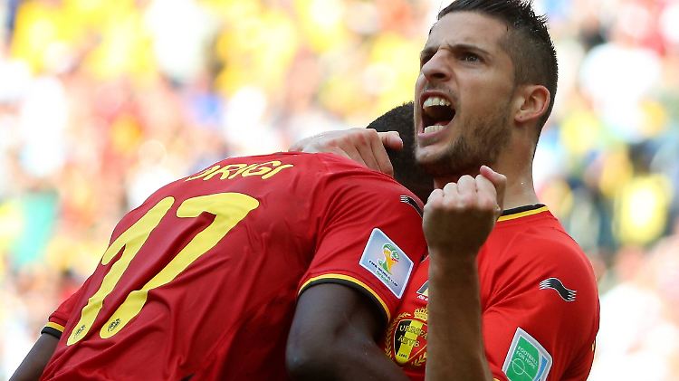 Kevin Mirallas (rechts) und Torschütze Divock Origi brachten neuen Schwung in die Partie.