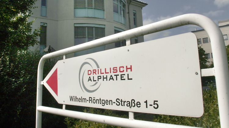 Drillisch muss noch die Entscheidung aus Brüssel zur Übernahme von E-Plus durch O2 noch abwarten.