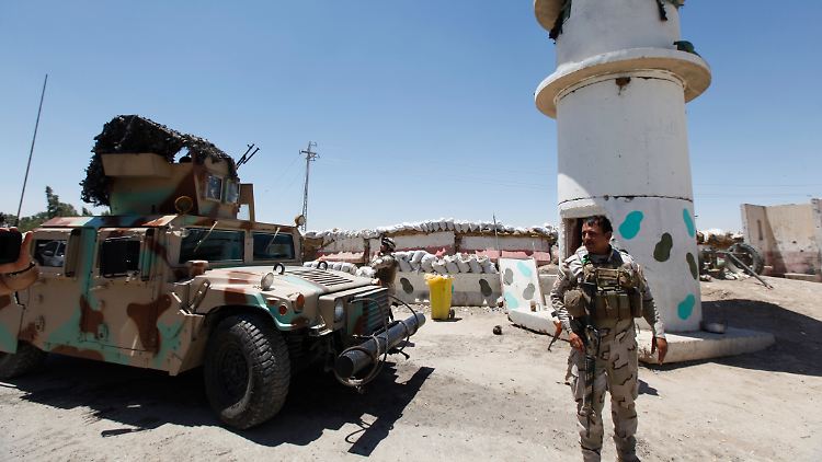 Rund um Bagdad wird die irakische Armee von den USA mit Beratern unterstützt. Eine weitere Hilfe bleibt bislang aus.