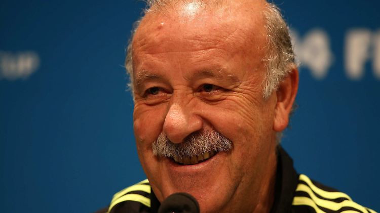 "Es gibt nichts Schmerzhafteres, als zu verlieren": Spaniens Trainer del Bosque setzte das frühe Ausscheiden stark zu.
