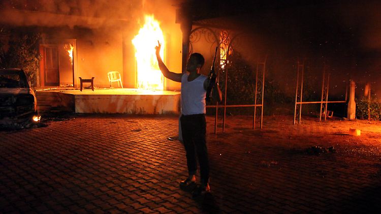 Bei dem Anschlag auf das US-Konsulat in Bengasi im September 2012 kamen der US-Botschafter und drei weitere Männer ums Leben.