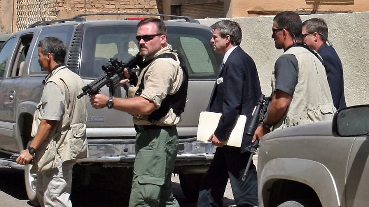 Blackwater-Manager soll den Chefermittler des US-Außenministeriums mit dem Tod bedroht haben. Blackwater hat nach dessen Darstellung im Irak das alleinige Sagen gehabt.