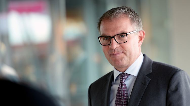 Carsten Spohr will dem demnächst die neuen Pläne aus der Schublade holen.