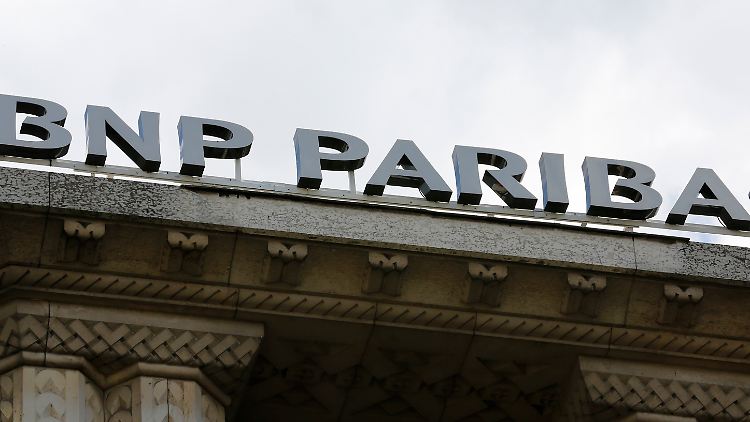 Die französische Bank akzeptiert die Milliardenstrafe.